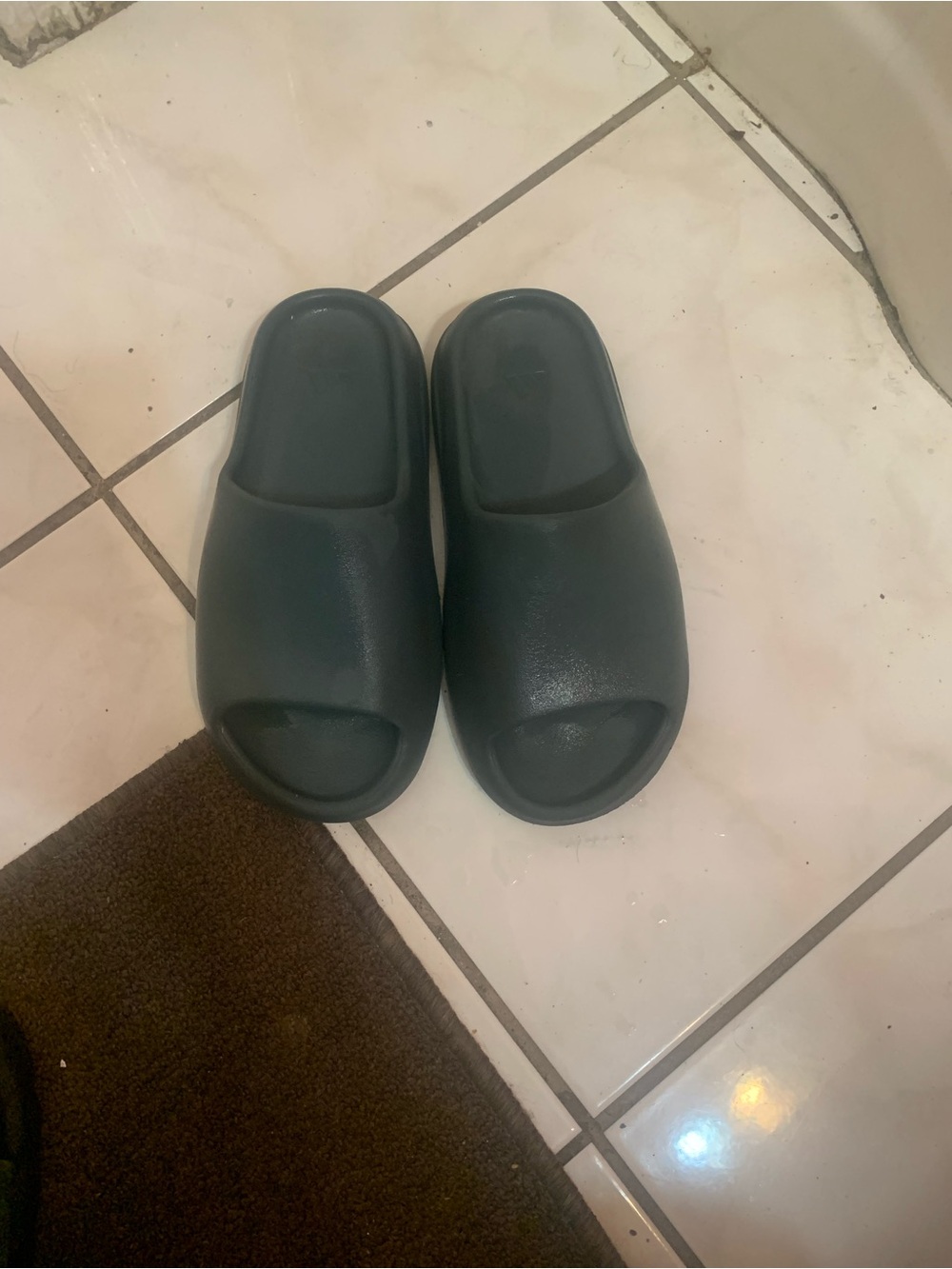 Minimalist Slip-On Pool Slides in Dark Green